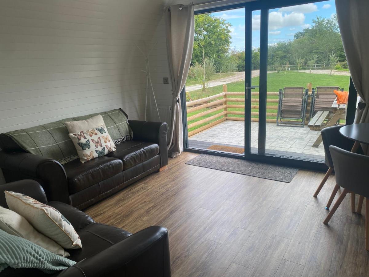 Beech Pod Cabin In Beautiful Surroundings Wrexham Holiday home Wrexham