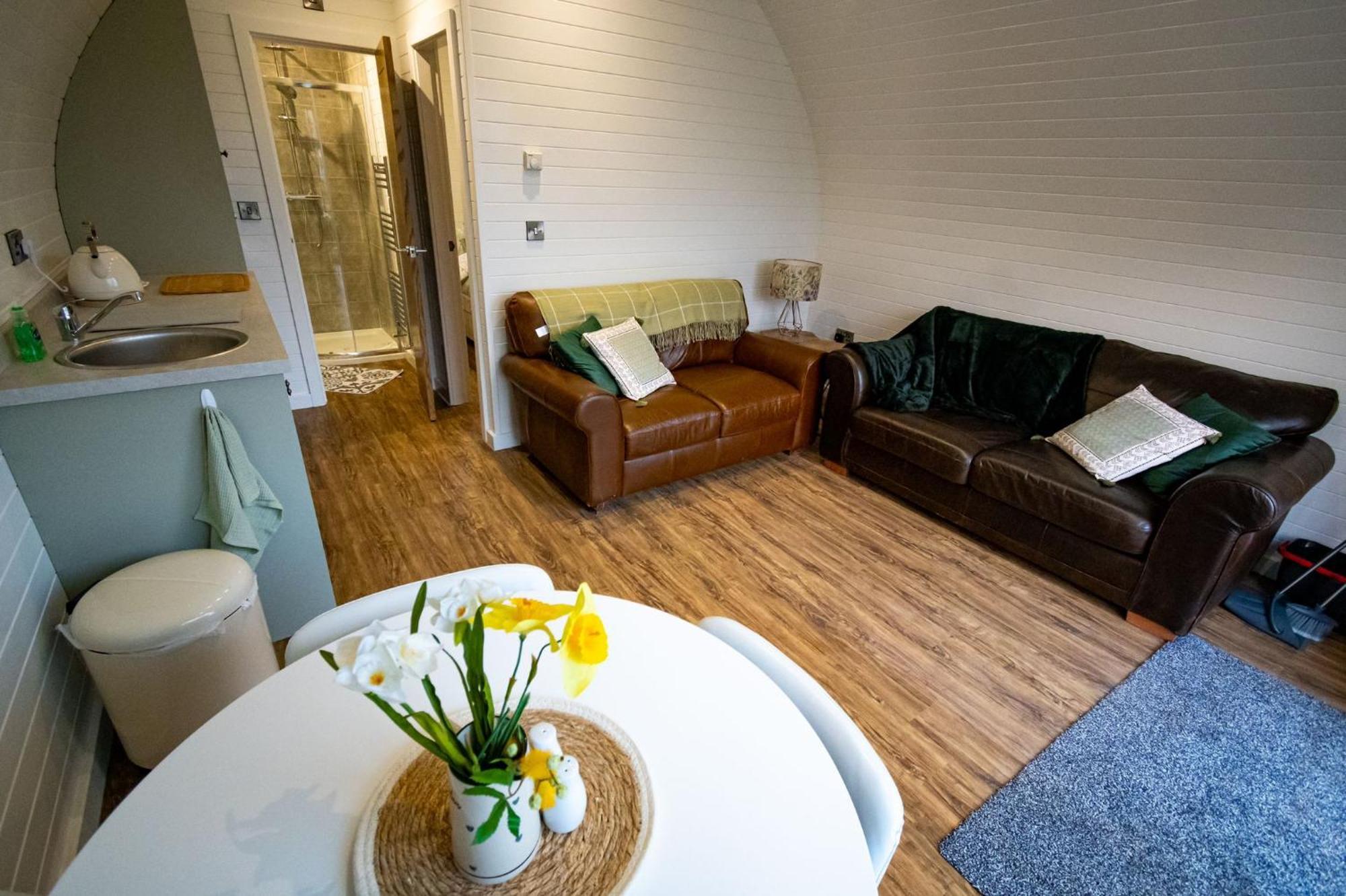 Holiday home Beech Pod Cabin In Beautiful Surroundings Wrexham